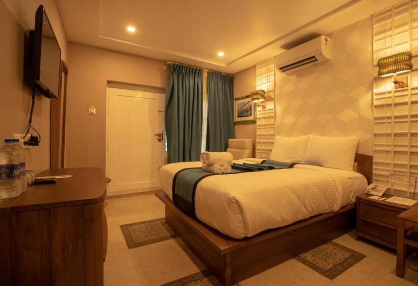 디럭스 룸, State Beach Resort And Spa