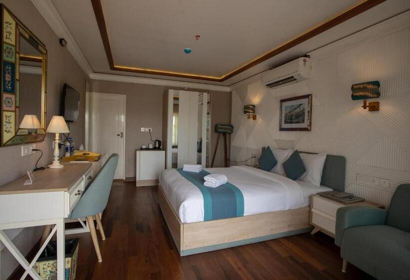 디럭스 룸, State Beach Resort And Spa