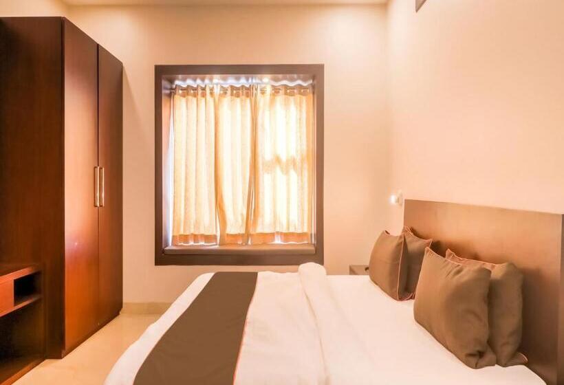 Habitación Triple Comfort, Super Townhouse Amaraa Farms Near Lulu Hypermarket