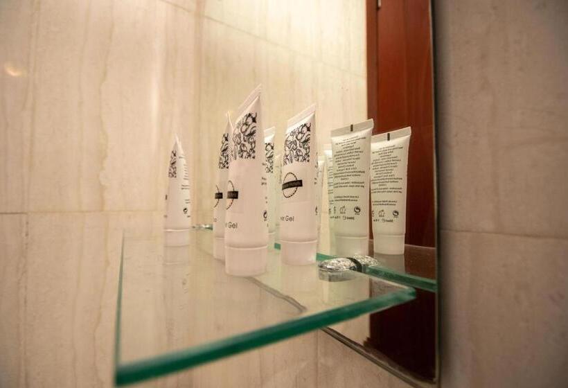 اتاق لوکس, Panone Hotels   King Ori Kilimanjaro Airport