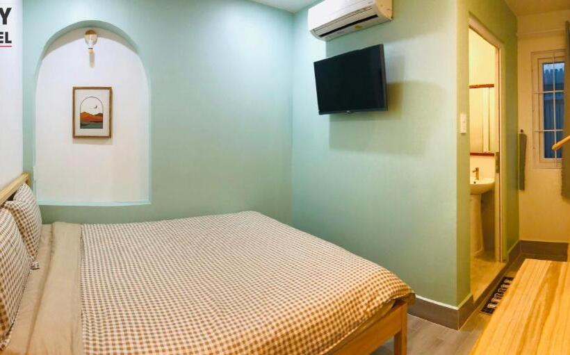اتاق لوکس, Stay Hostel 2   350m From The Ferry