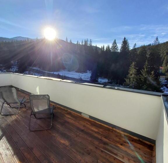 Люкс с гидромассажем, Apartmány Tri Sestry   Real Ski In Ski Out