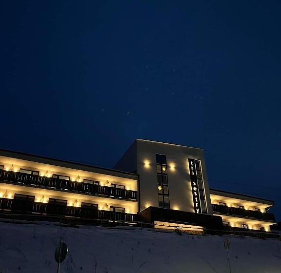 Люкс с гидромассажем, Apartmány Tri Sestry   Real Ski In Ski Out