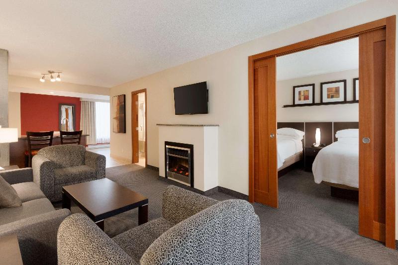 プレミアムスイート, Embassy Suites Montréal By Hilton