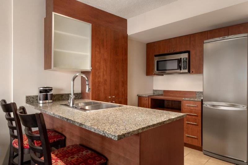 プレミアムスイート, Embassy Suites Montréal By Hilton