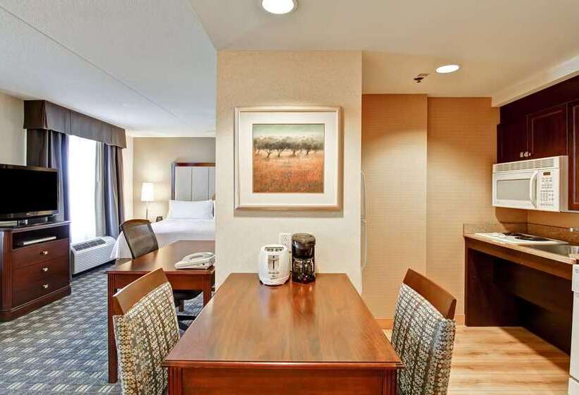 身障者適用スイートルーム, Embassy Suites Montréal By Hilton
