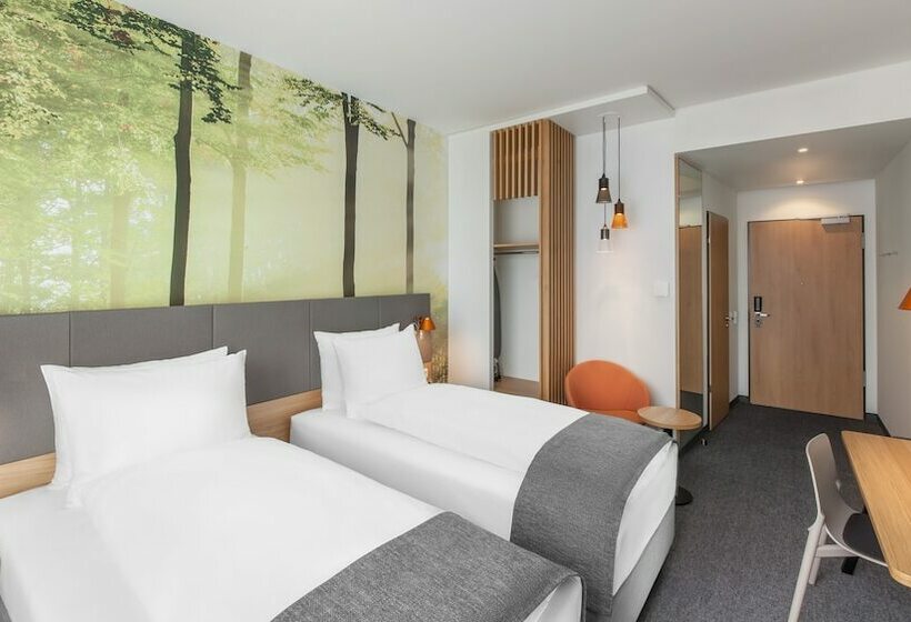 스탠다드 룸, Holiday Inn Munich   Leuchtenbergring, An Ihg