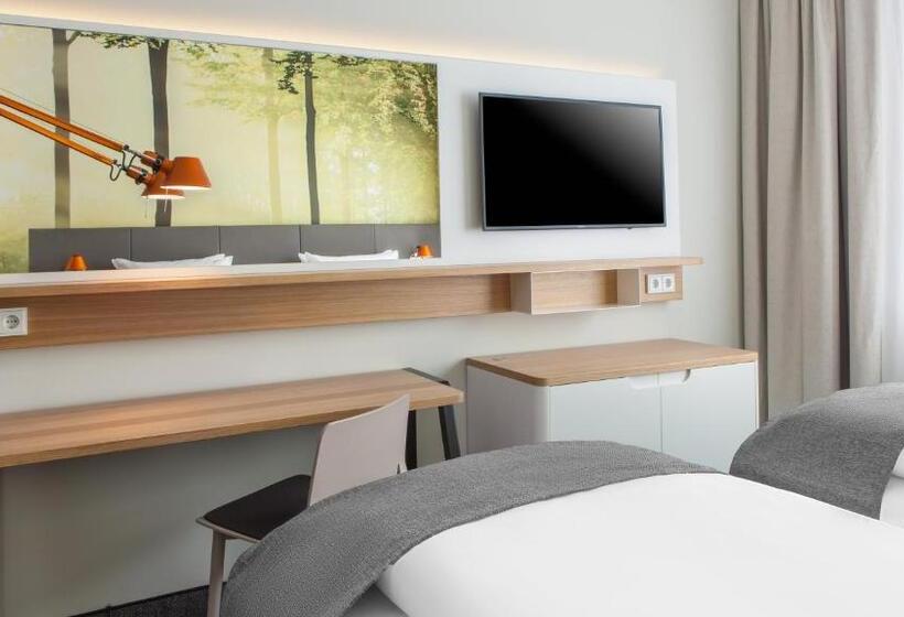스탠다드 룸, Holiday Inn Munich   Leuchtenbergring, An Ihg