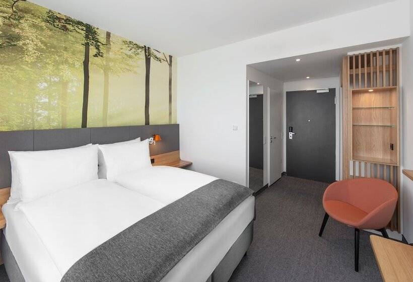 스탠다드 룸, Holiday Inn Munich   Leuchtenbergring, An Ihg