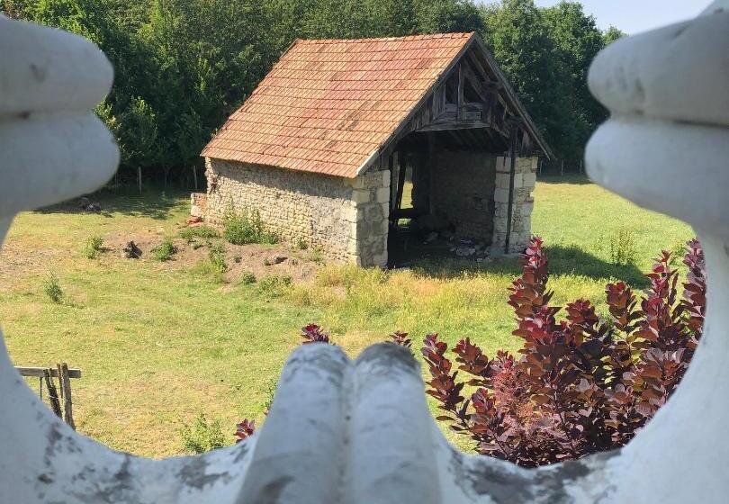 Номер Стандарт Трехместный, La Lézardière