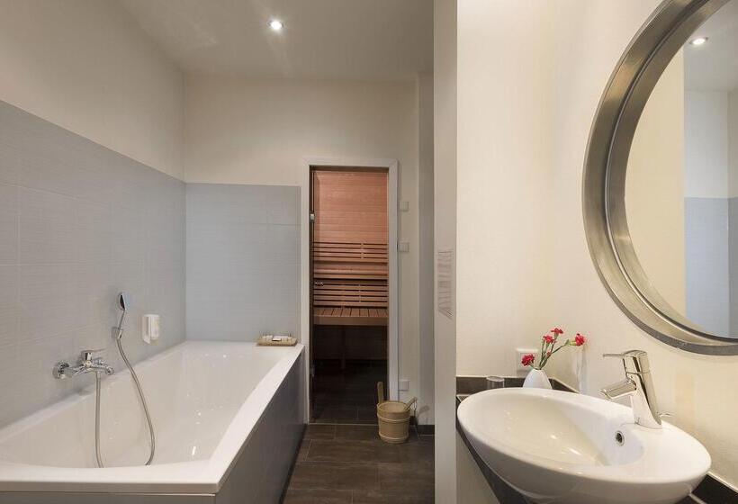 Люкс, Precise Resort Hafendorf Rheinsberg