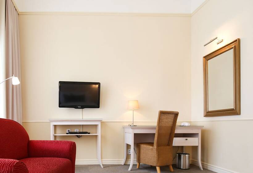 اتاق استاندارد, Unitas Hotel
