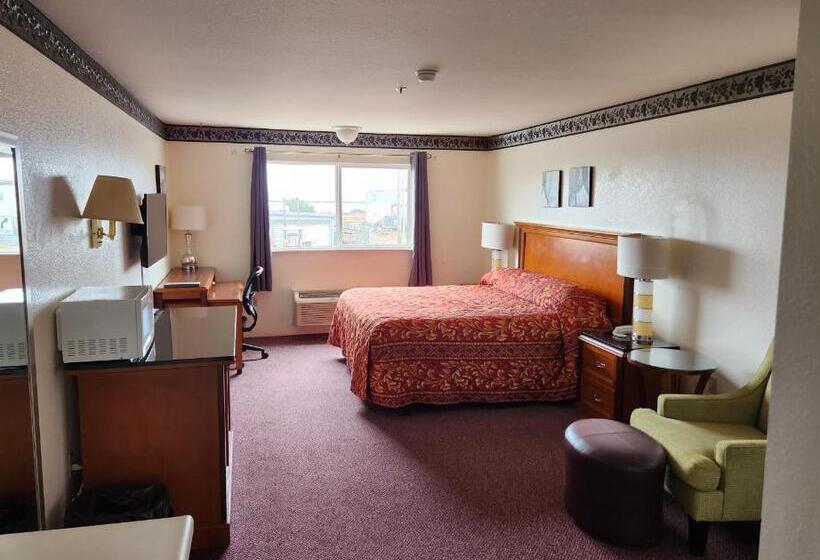 디럭스 룸 킹사이즈 침대, Bayview Inn