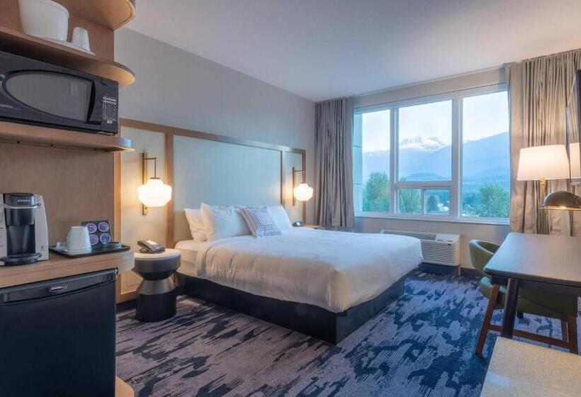 غرفة قياسية سرير كينج, Fairfield By Marriott Inn & Suites Revelstoke