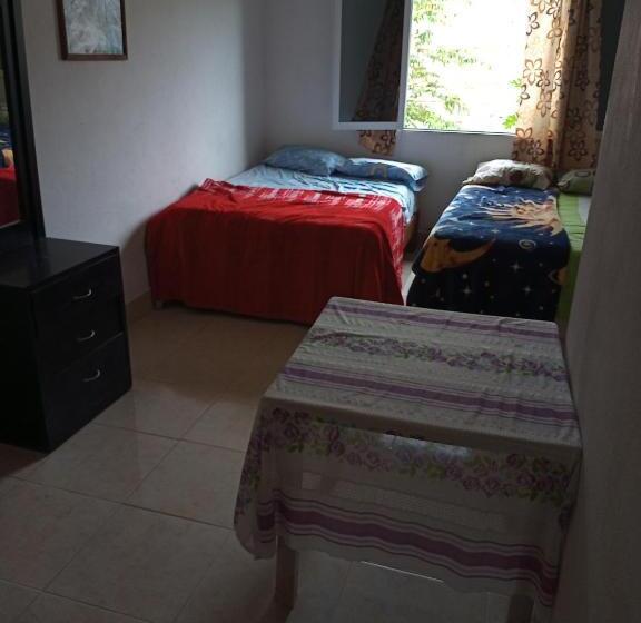 ファミリールーム, Room In Guest Room   Lodging And Camping The Island