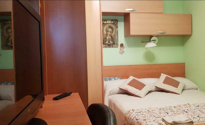 Апартаменты 1 Спальня, Albergue De Peregrinos Ultreia Et Suseia