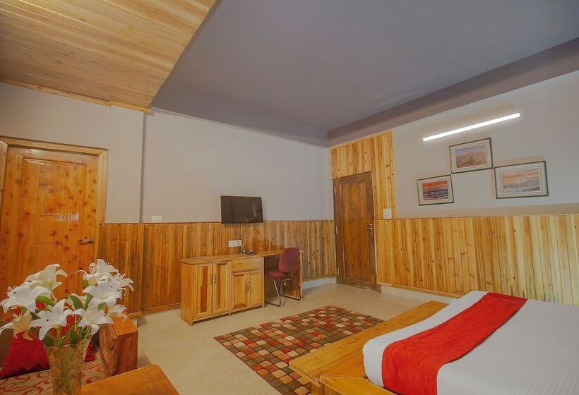 Номер Стандарт, Mount Queens Hill Resort & Spa