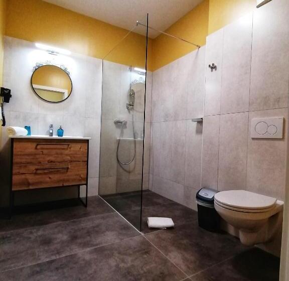 트리플 클래식 룸, Vulkan Residenz Hotel   Self Check In