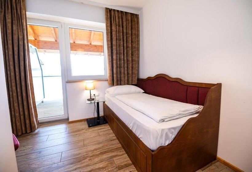 발코니 스탠다드 싱글 룸, Vulkan Residenz Hotel   Self Check In