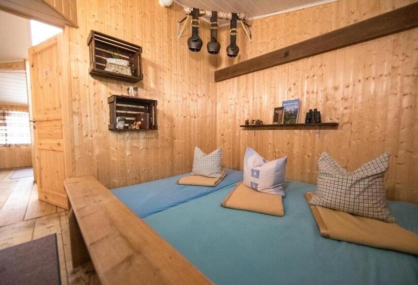 Трехместный Номер Стандарт Совместная Ванная, Hof Tschannen
