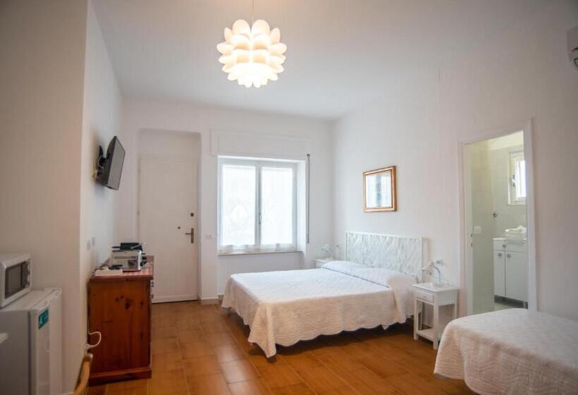 Трехместный Номер Базовый, Villa Mori
