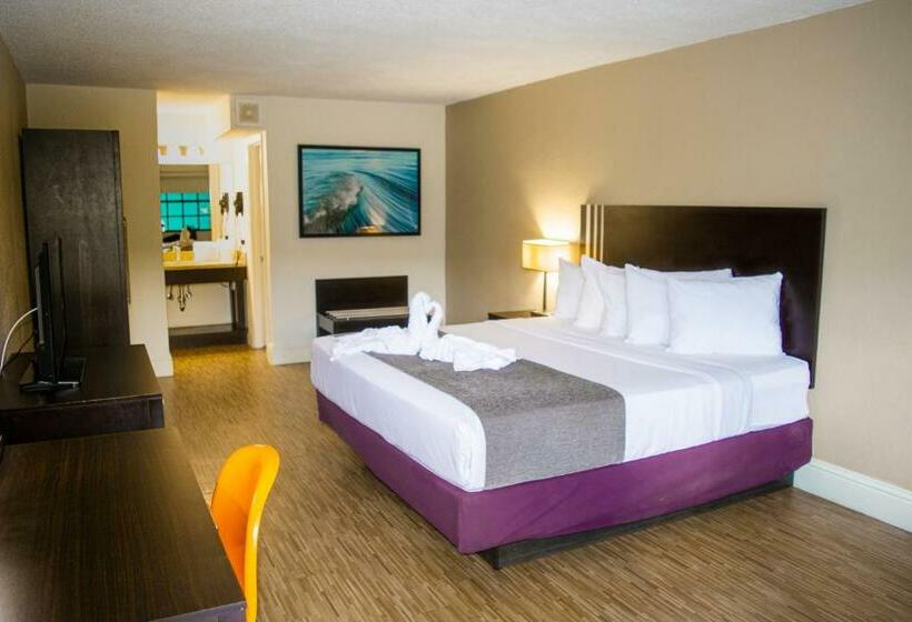 수피리어 룸 풀장 전망, Avanti International Resort
