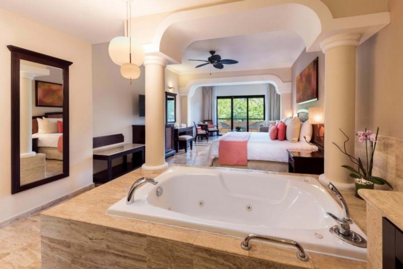 庭の見えるジュニアスイート, Grand Palladium White Sand Resort & Spa   All Inclusive