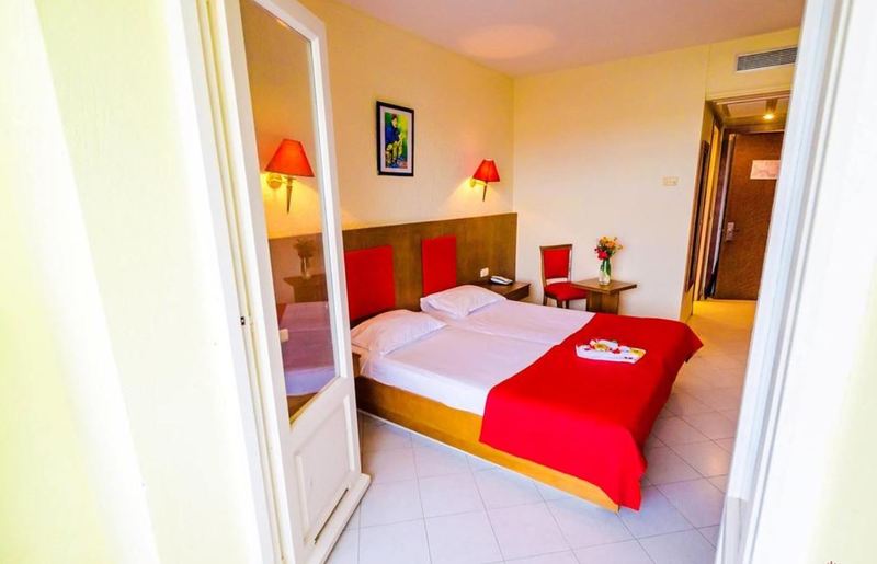 Standard Quadruple Room, Houria Palace