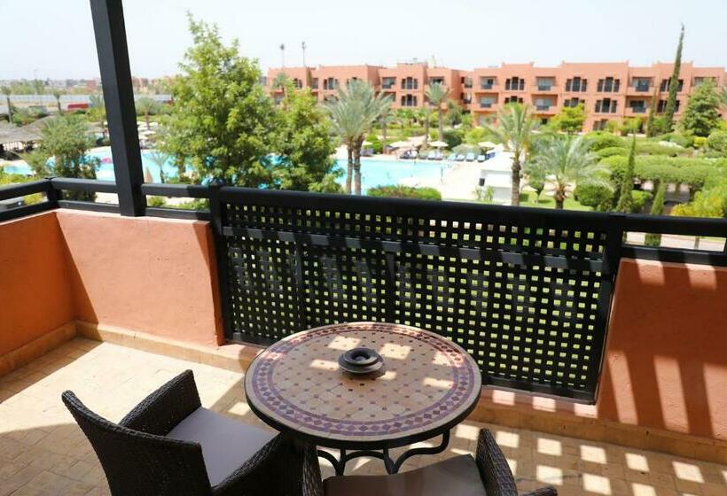 سوئیت سینیور, Kenzi Menara Palace & Resort