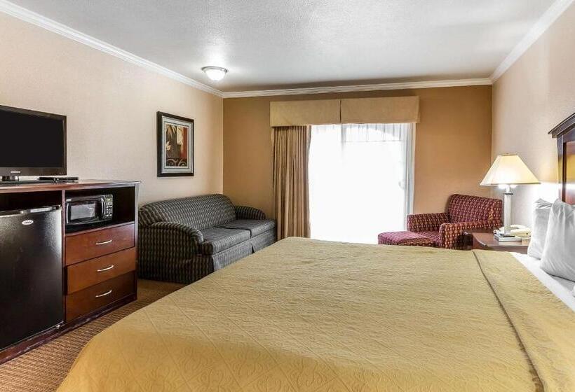스탠다드 룸 킹사이즈 침대, Quality Inn Near Hearst Castle