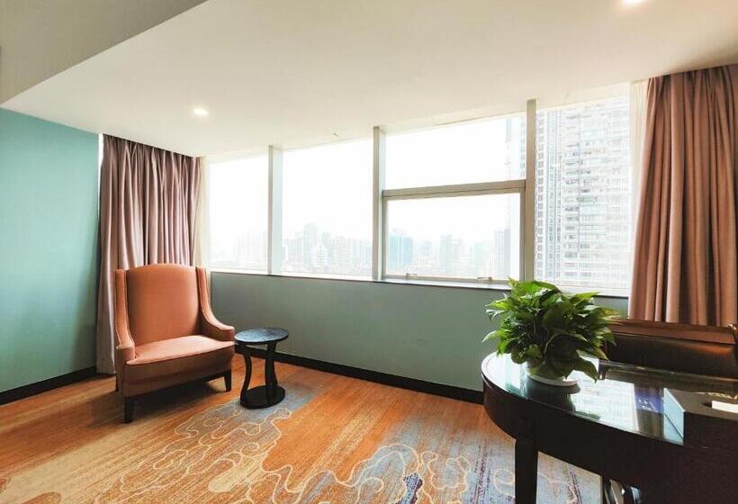 Номер бизнес-класса, Skyline Plaza Hotel Guangzhou