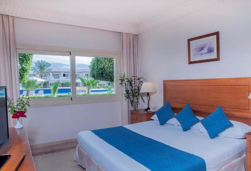 اتاق یک تخته با چشم‌انداز باغ, Continental Plaza Beach Resort
