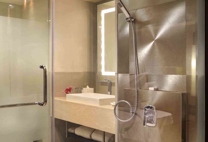프리미엄 룸, Grand Mercure Medan Angkasa