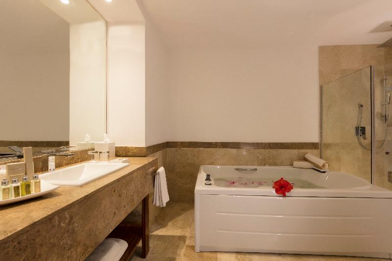 オーシャンビュースイート, Krystal Grand Los Cabos - All Inclusive