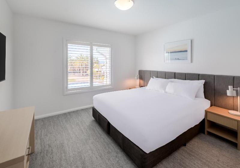 Апартаменты 1 Спальня, Oaks Port Stephens Pacific Blue Resort