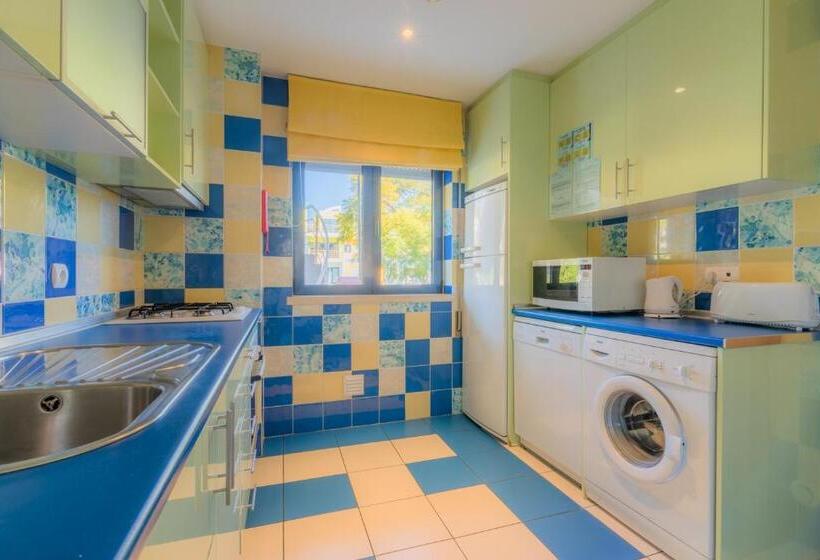 スタンダードスタジオ, Apartamentos Da Orada by Garvetur