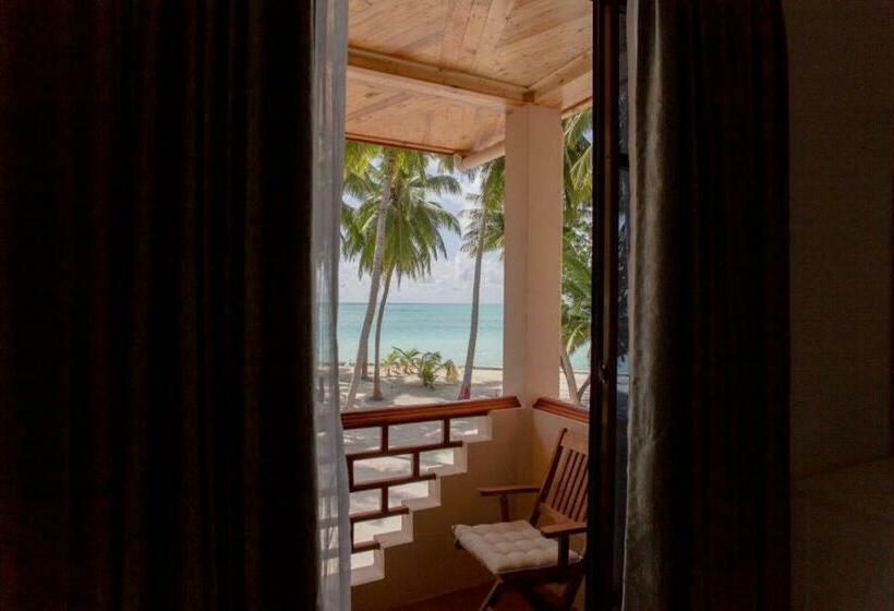 اتاق لوکس با بالکن و چشم‌انداز دریا, Riveli Retreat Mathiveri