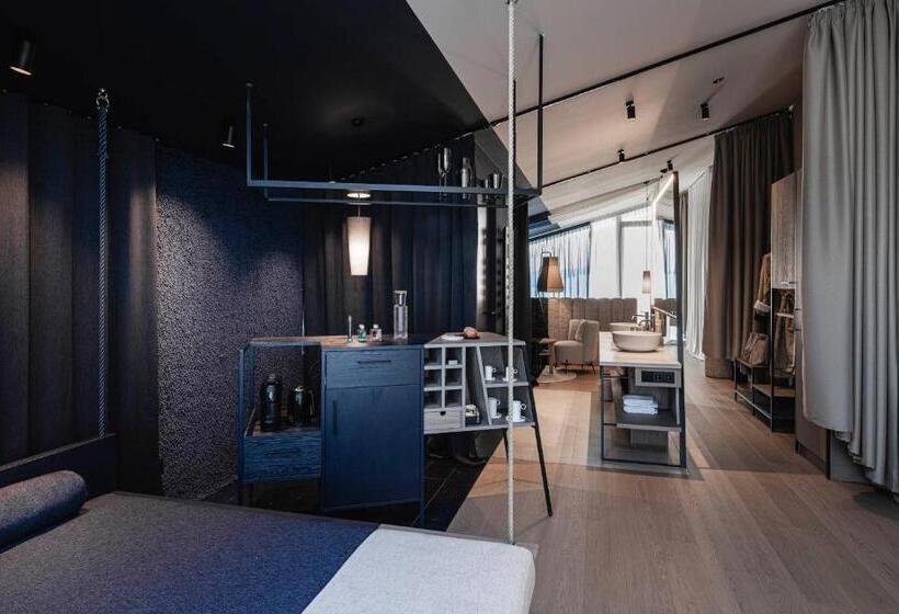 Люкс с гидромассажем, Aeon Hotel   Adults Only Bed & Breakfast