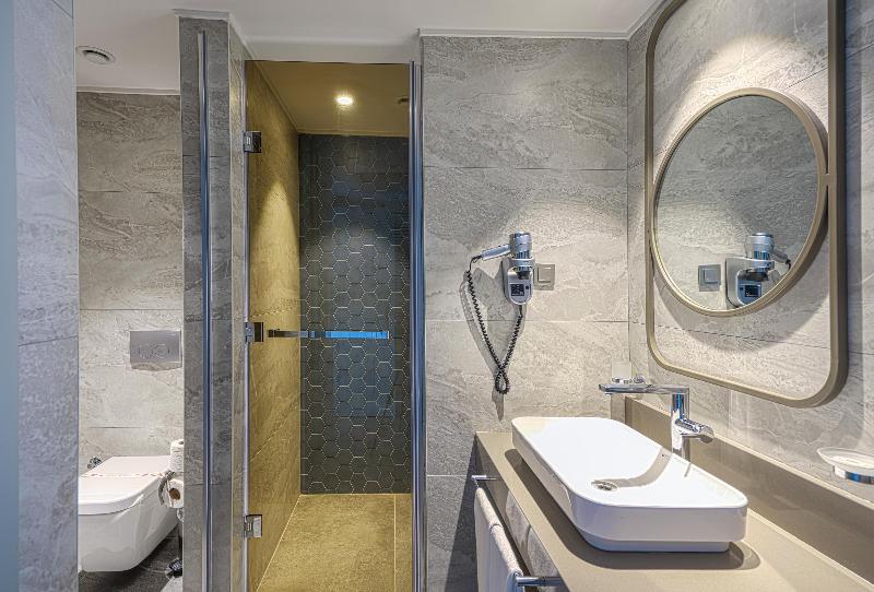 اتاق سوپریور با چشم‌انداز دریا, Calyptus Kirman Premium   Ultra All Inclusive