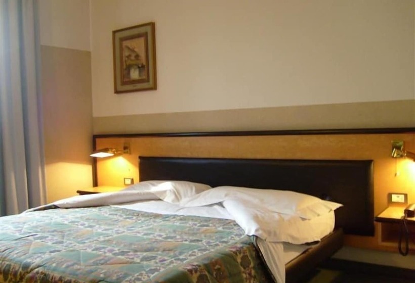 Номер Стандарт Индивидуальный, Art & Hotel Treviolo
