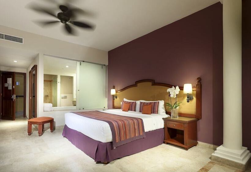 סוויטת ג'וניור משפחתית, Family Selection at Grand Palladium Vallarta Resort & Spa - All Inclusive
