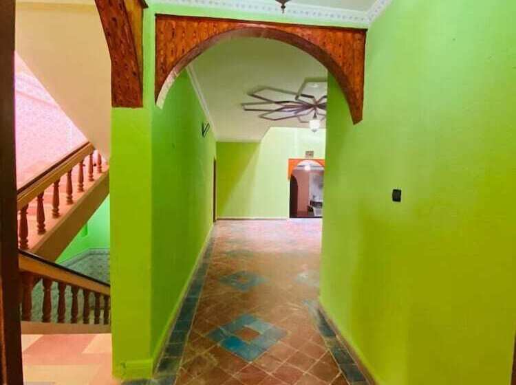 سوییت خانوادگی, La Perle Du Draa