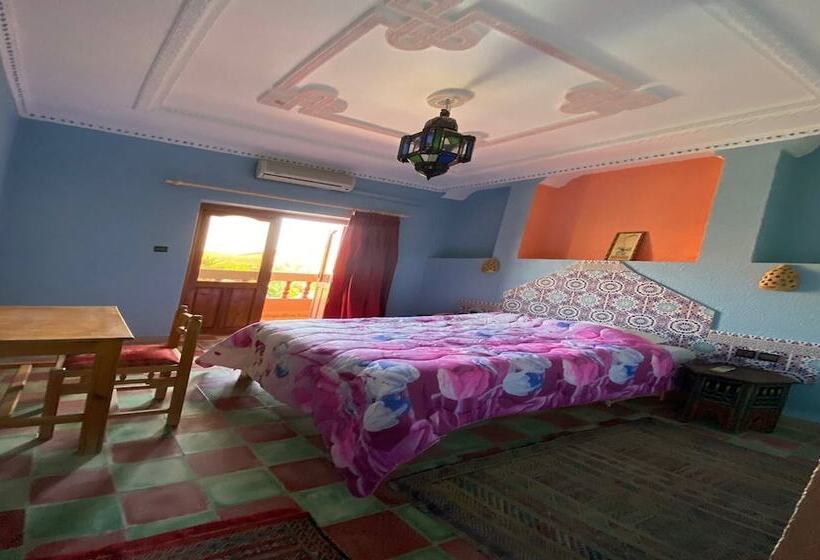 سوییت خانوادگی, La Perle Du Draa