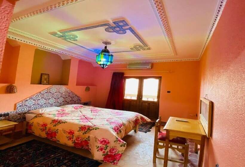 اتاق استاندارد سه نفره, La Perle Du Draa