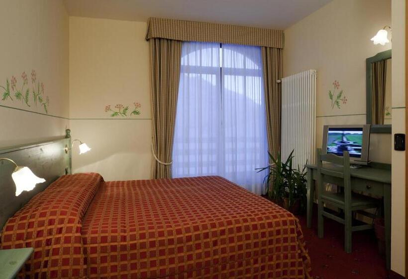 Номер Стандарт Трехместный, Locanda Locatori