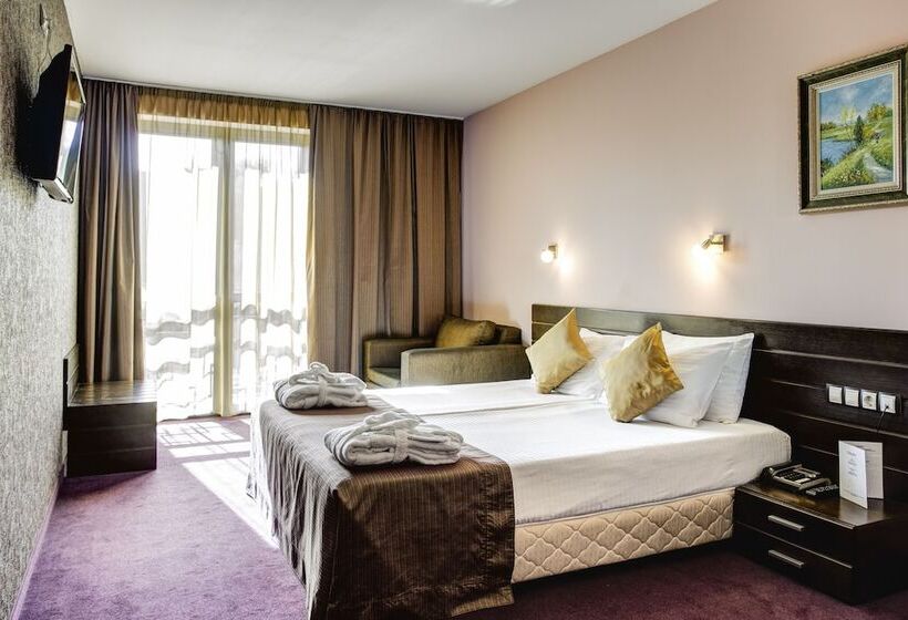 Номер Deluxe, Budapest