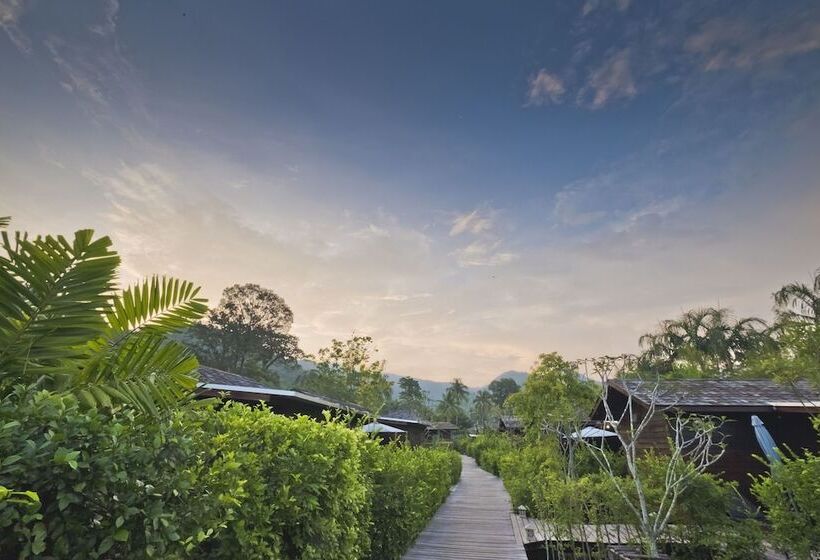 اتاق سوپریور, Gajapuri Resort Koh Chang