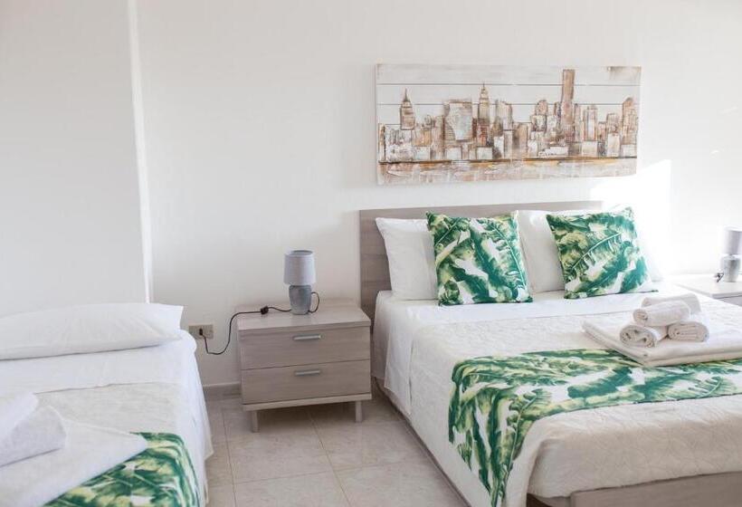 Семейный Номер Deluxe, B&b La Quercia Budoni, Tanaunella