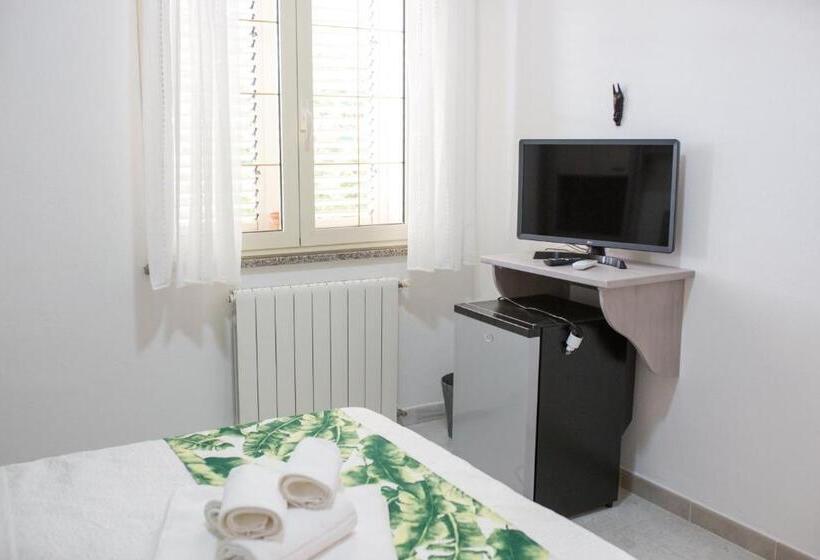 Номер Стандарт, B&b La Quercia Budoni, Tanaunella