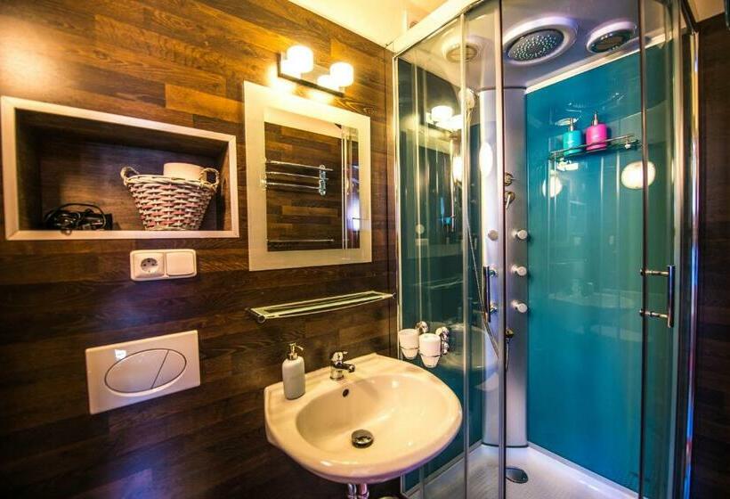 Номер Стандарт с Балконом, Moroder Haus